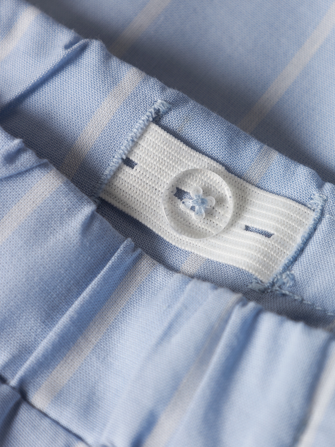 model_shot-front_full